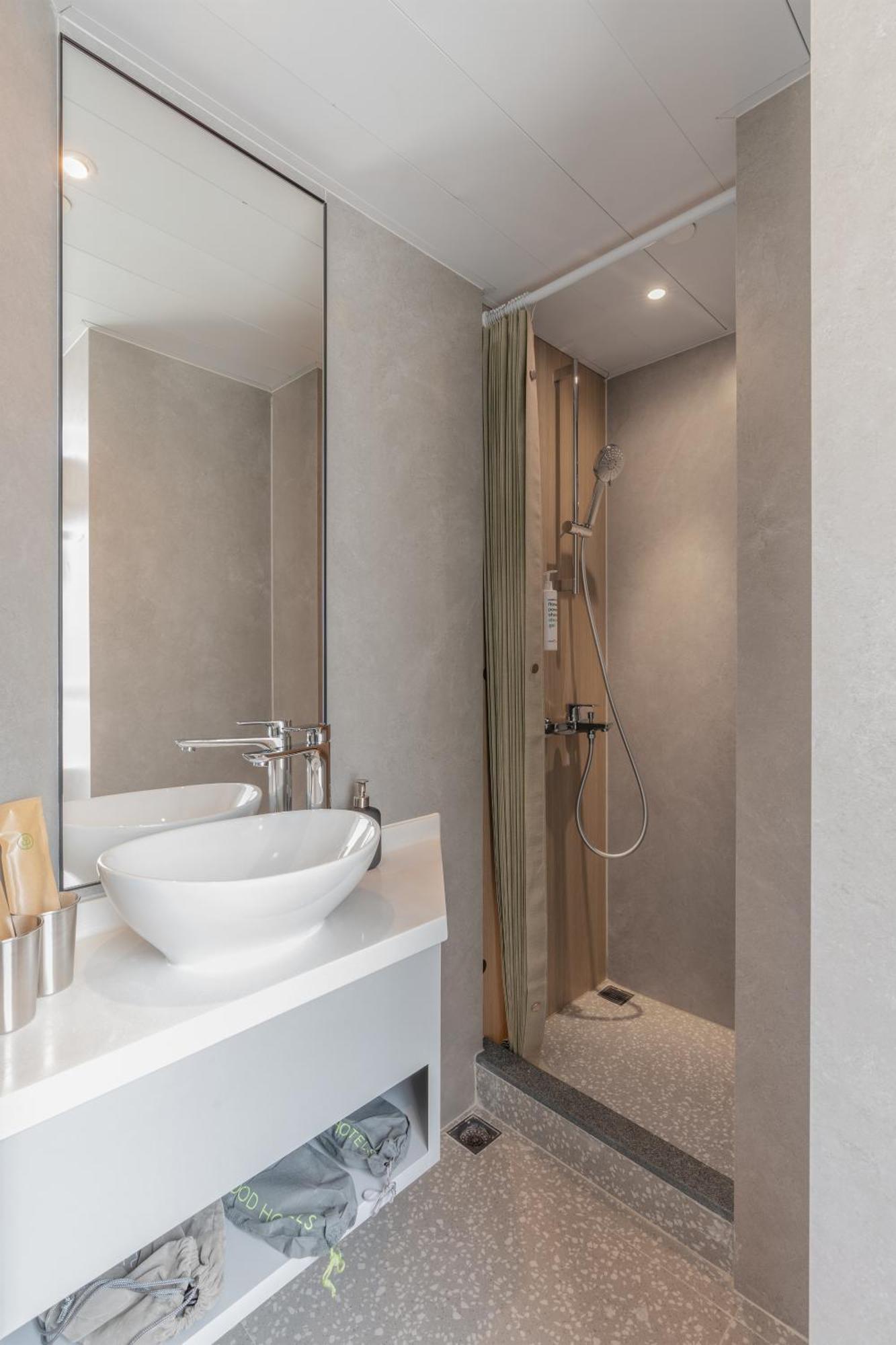 فندق Urbanwood Hung Hom هونغ كونغ المظهر الخارجي الصورة